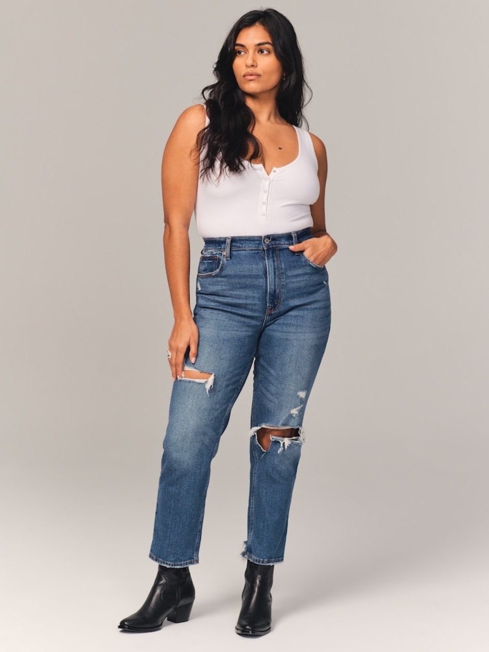 ABERCROMBIE ULTRA HIGH RISE ANKLE STRAIGHT JEANS